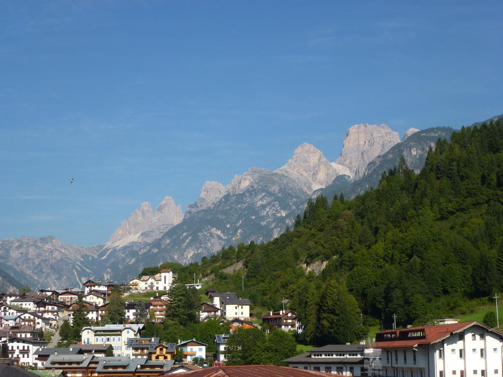 Albergo Bar Meuble Al Gallo Auronzo di Cadore Pokoj fotografie